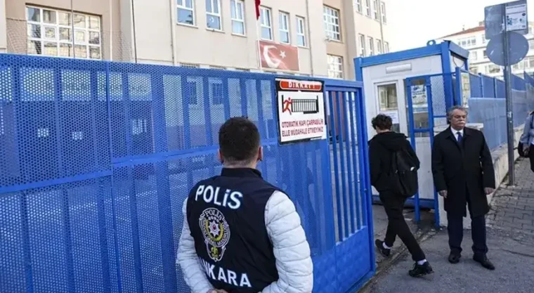Okullar nasıl daha güvenli olacak?