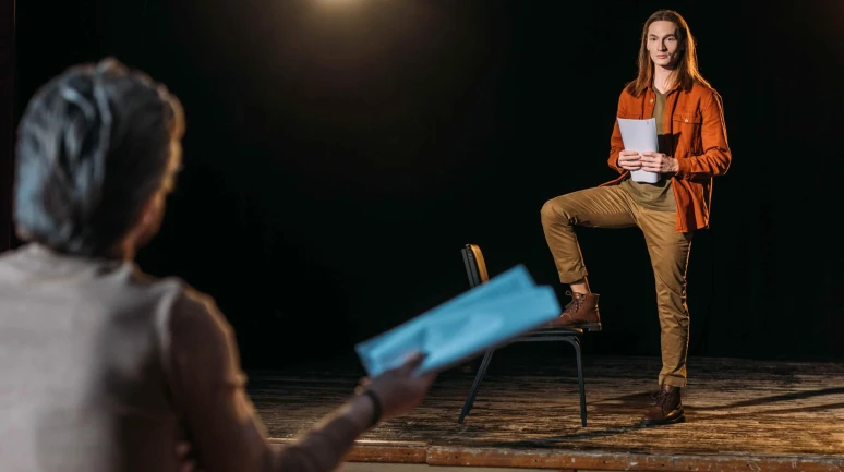 İstanbulda 'Oyuncu aranıyor' diye vurgun yaptılar