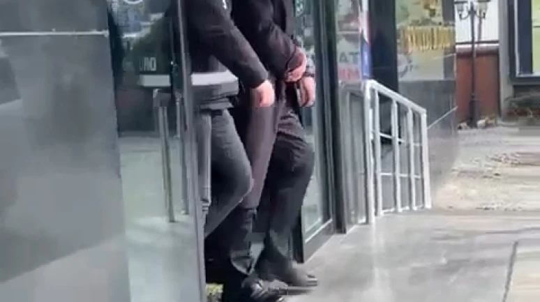 Kadıköy Belediyesi Meclis 1. Başkanvekili Ahmet Kurtuluş adli kontrol şartıyla serbest bırakıldı