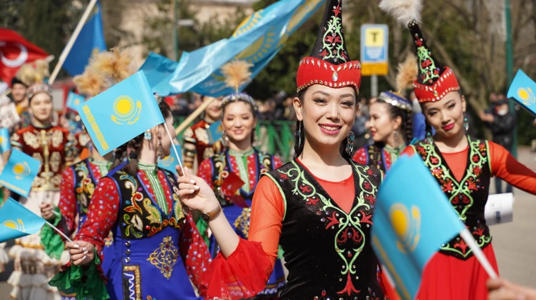Türk'ün kalbi Hazar'da atacak