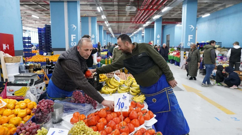 Beylikdüzü'nde pazar esnafı dertli!