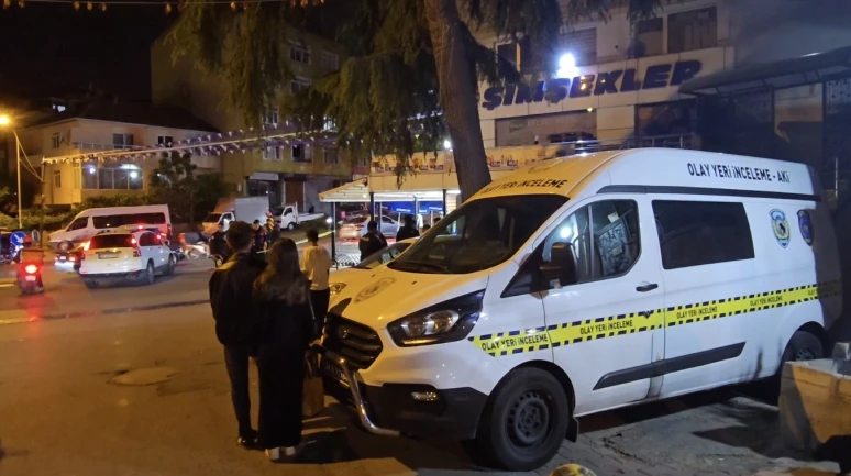 7'inci kattan aşağı atladı!