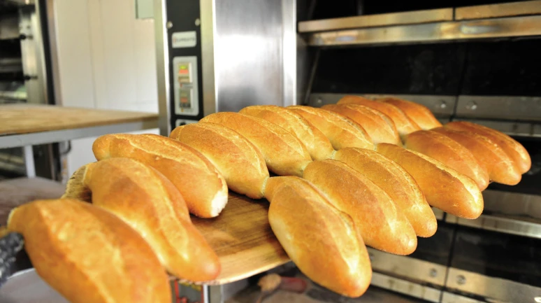 Ekmeğe zam gelecek mi? Fırıncılar Federasyonu başkanı açıkladı