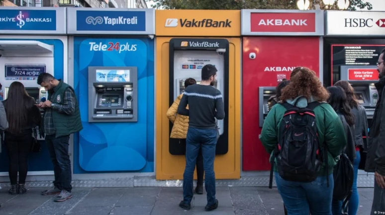 Vatandaş borca battı!