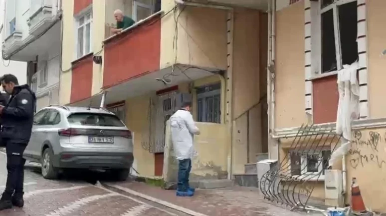 Esenyurt'ta bir dairede patlama! 2 kişi kayıp