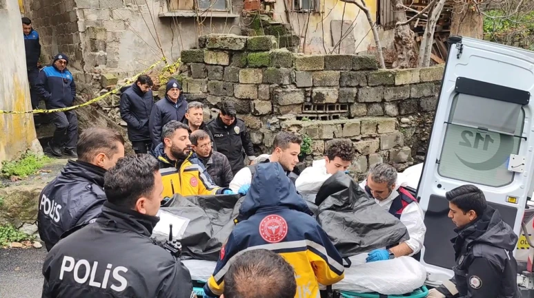 Eyüp'te çıkan yangında bir kişi hayatını kaybetti!