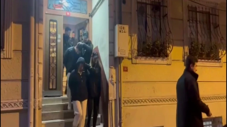 Eskort siteleri üzerinden organize olan fuhuş çetesi çökertildi!