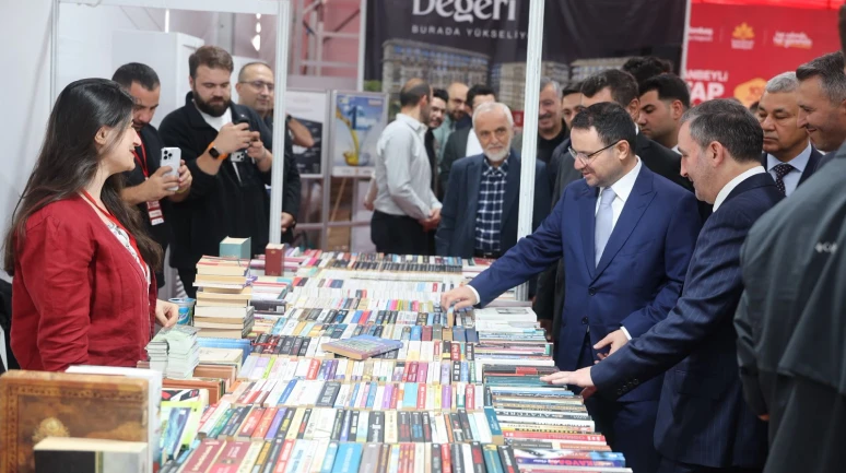 Sultanbeyli Kitap Fuarı final yaptı
