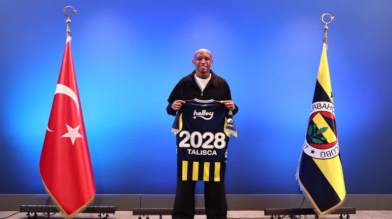 Fenerbahçe, Anderson Talisca'nın sözleşmesini 2 yıl uzattı