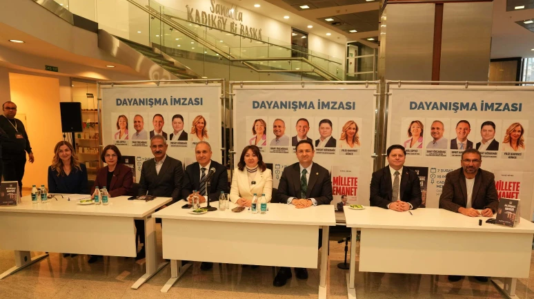 Caddebostan Kültür Merkezi’nde ‘Dayanışma İmzası’ etkinliğine yoğun katılım