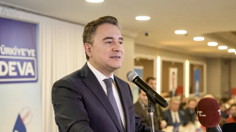 Mutfakta yangın var