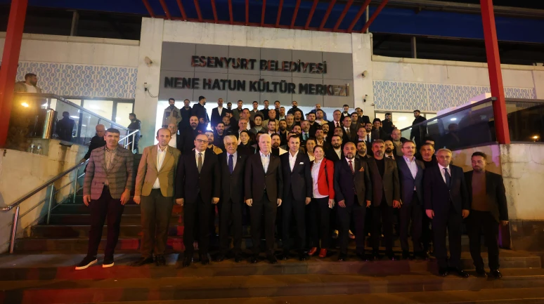 Seyithan İzsiz: Vanlıların gücü birliğinden gelir!