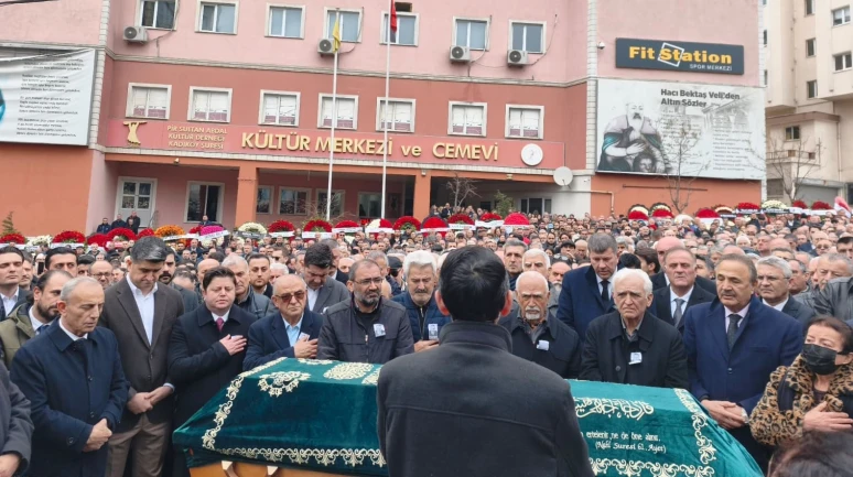 Fahrettin Kayhan dualar eşliğinde son yolculuğuna uğurlandı