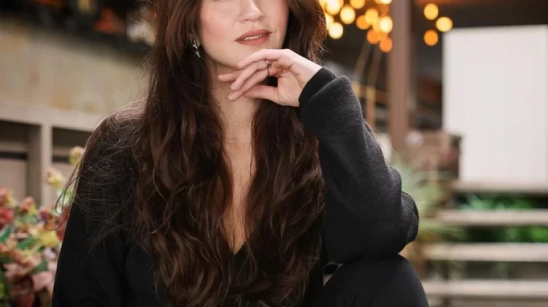 Güzel ve hırçın "Ceren Benderlioğlu"