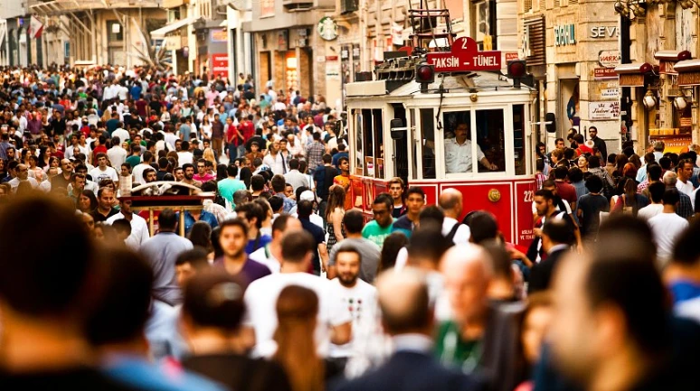 Ülkenin yarısı güvende, yarısı tetikte!