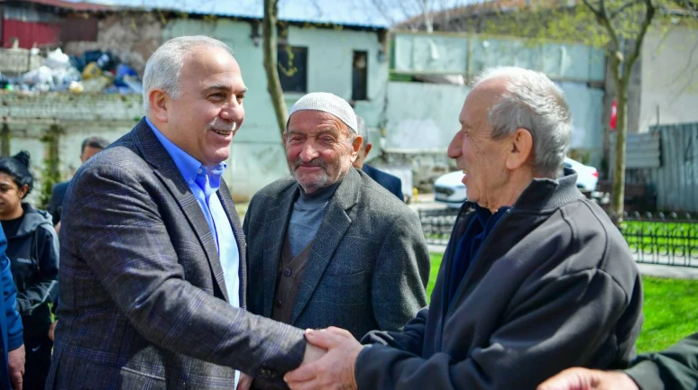 Fatih'te başkan sokakta