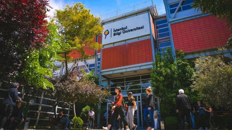 Bilgi Üniversitesi kapatıldı