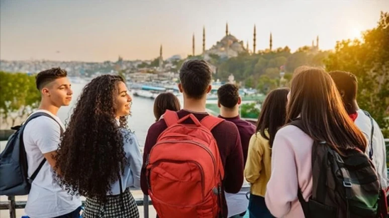 Gençler eğitimi yarıda bırakıyor