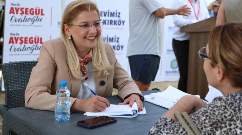 Ataköy'de halk masası kuruldu