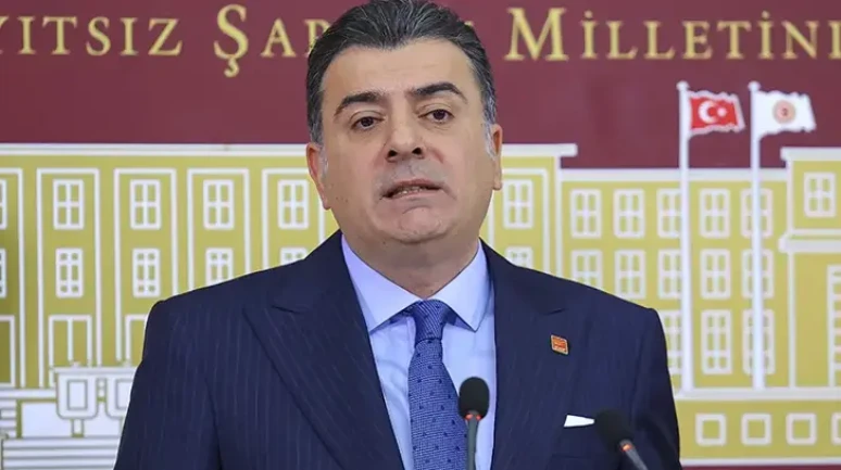 CHP'li Emre: 'Tedbir var, kurultay kararı alamıyorum' demek, koca bir yalandır