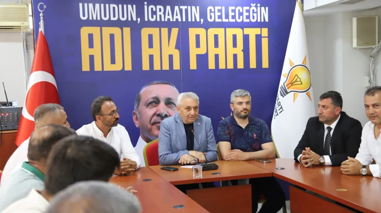 AK Partili Yetkililerin Girişimleriyle Esenyurt'taki Pazarcı Esnafının Sorunları Çözüme Kavuştu