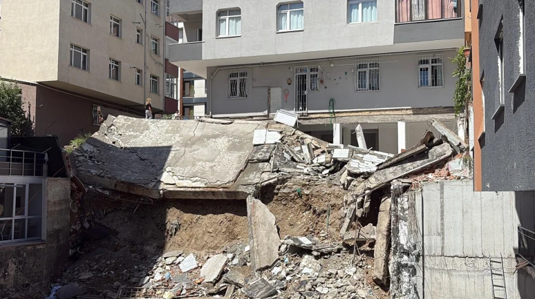 Deprem oluyor sandık!