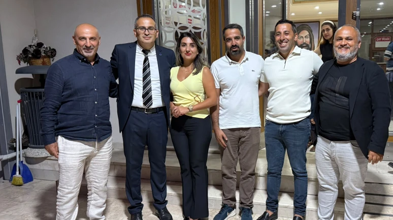 Mali Müşavirlerden Gürpınar Cemevi'nde aşure lokması