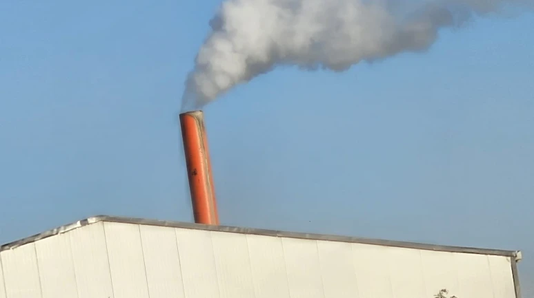 Kaçak fabrika zehir saçıyor!