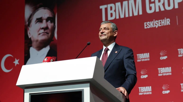 Özgür Özel: Bu millet çaresiz değildir, seçeneksiz değildir