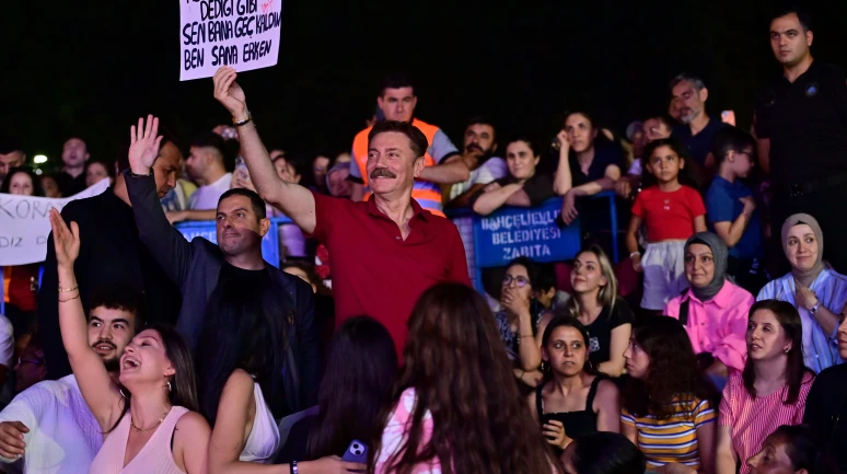 Bahçelievler renklendi