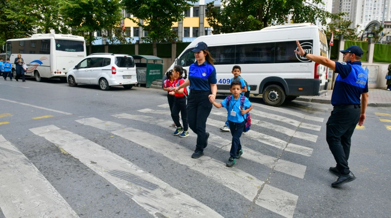 Esenyurt'ta okul güvenliği arttı