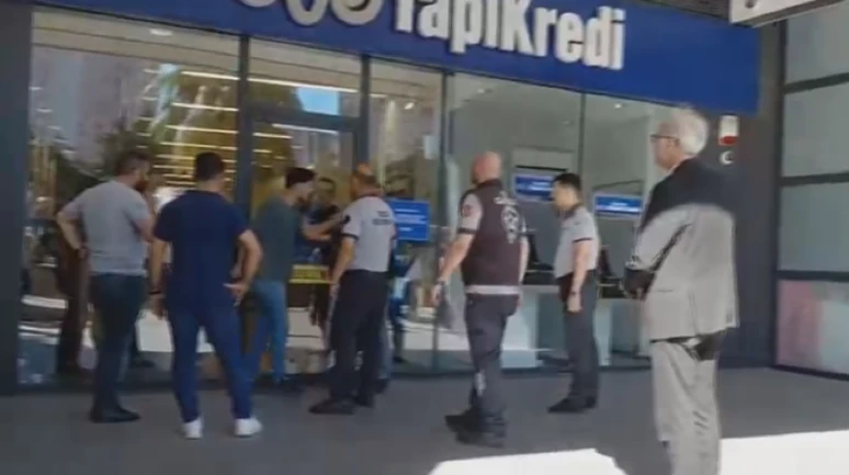 Esenyurt’ta bıçakla kavga